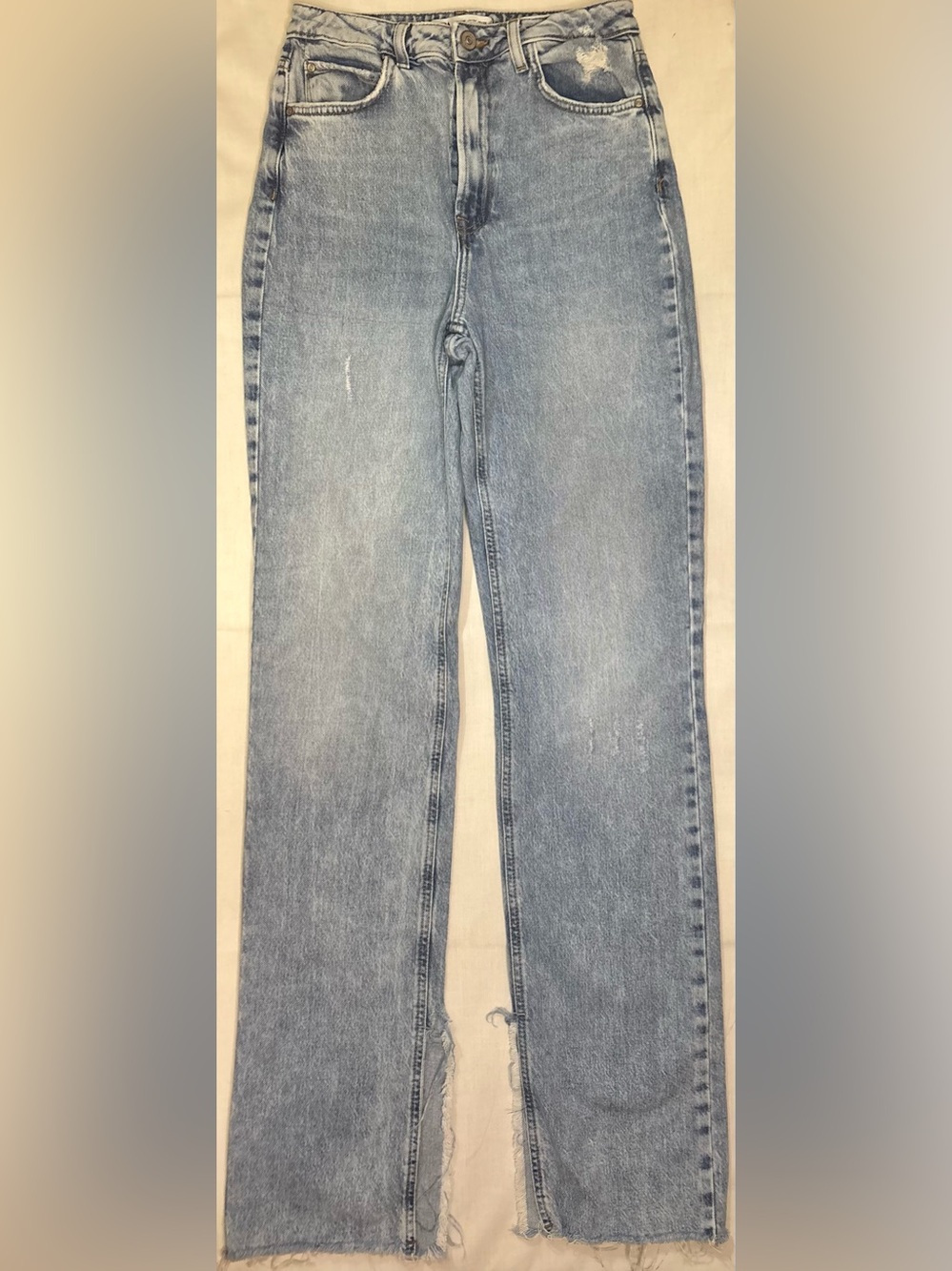 Zara Light Blue Women’s Straight Leg Jeans